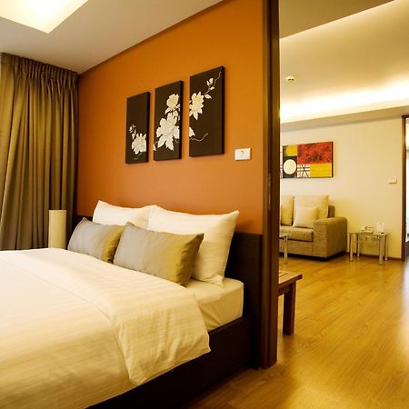 Olive Hotel & Residence Bangkok Sukhumvit 101 Bagian luar foto