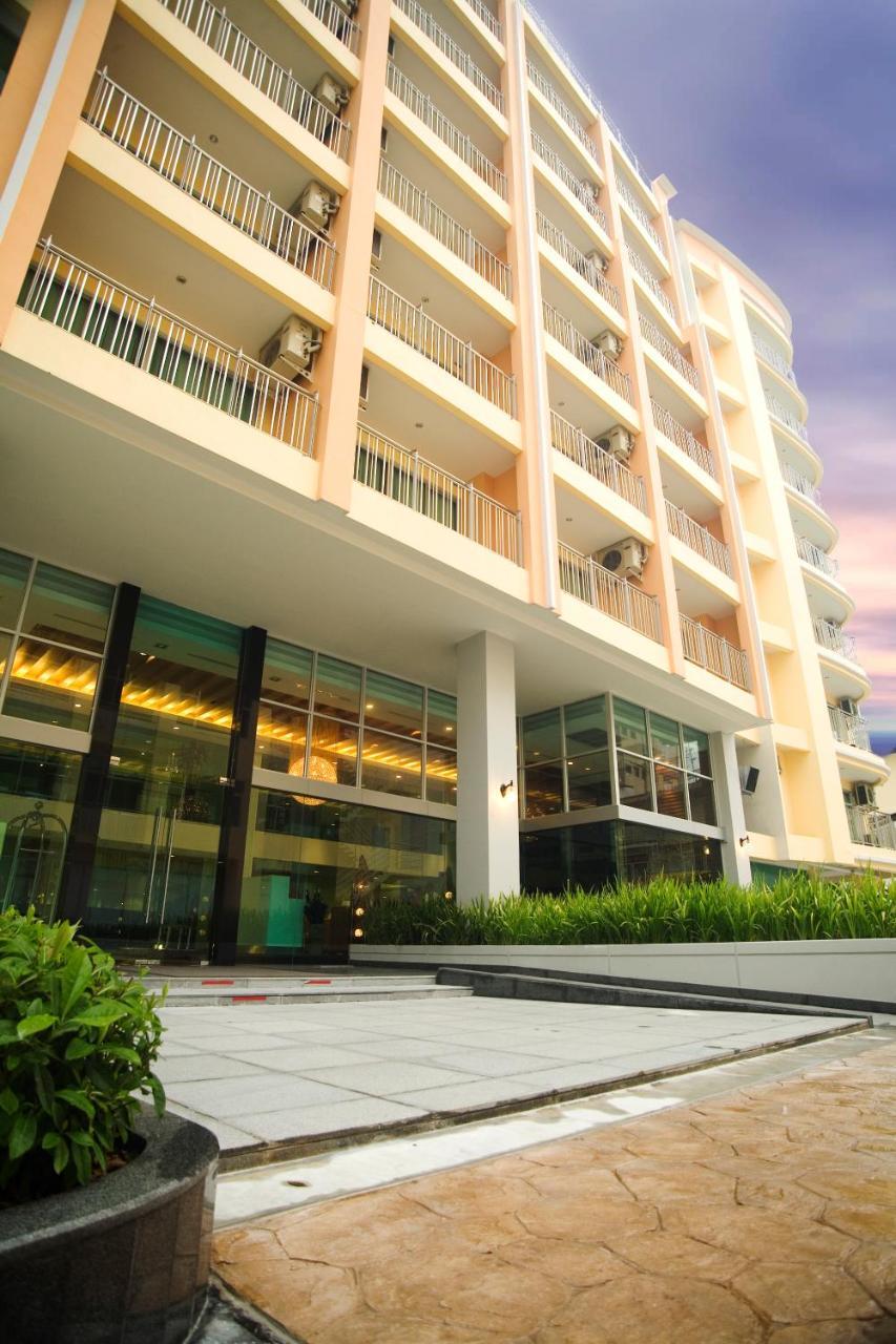 Olive Hotel & Residence Bangkok Sukhumvit 101 Bagian luar foto