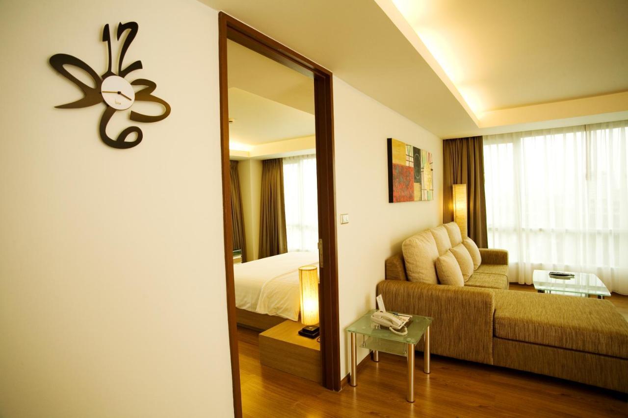 Olive Hotel & Residence Bangkok Sukhumvit 101 Bagian luar foto