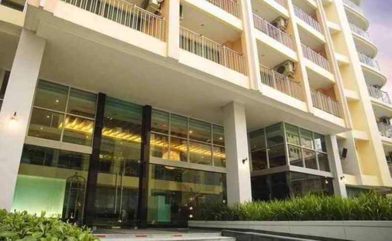 Olive Hotel & Residence Bangkok Sukhumvit 101 Bagian luar foto